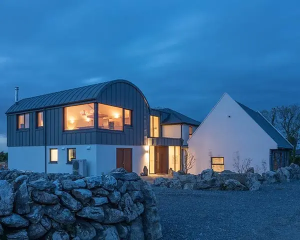 Eco House extension is an example of sustainable architecture by Miles Sampson